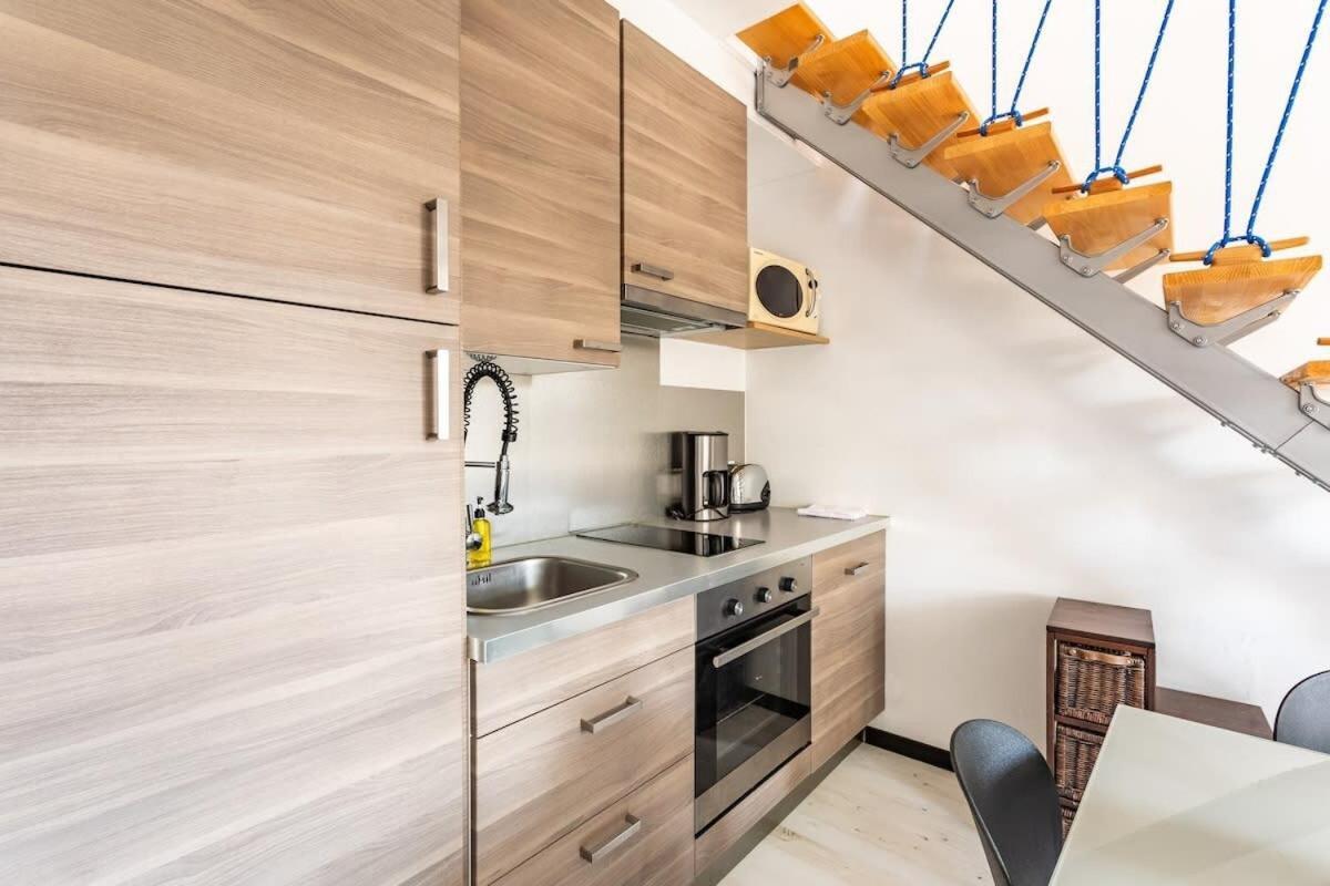 Le Capucin - Petit Duplex Avec Place De Parking 디나르 외부 사진