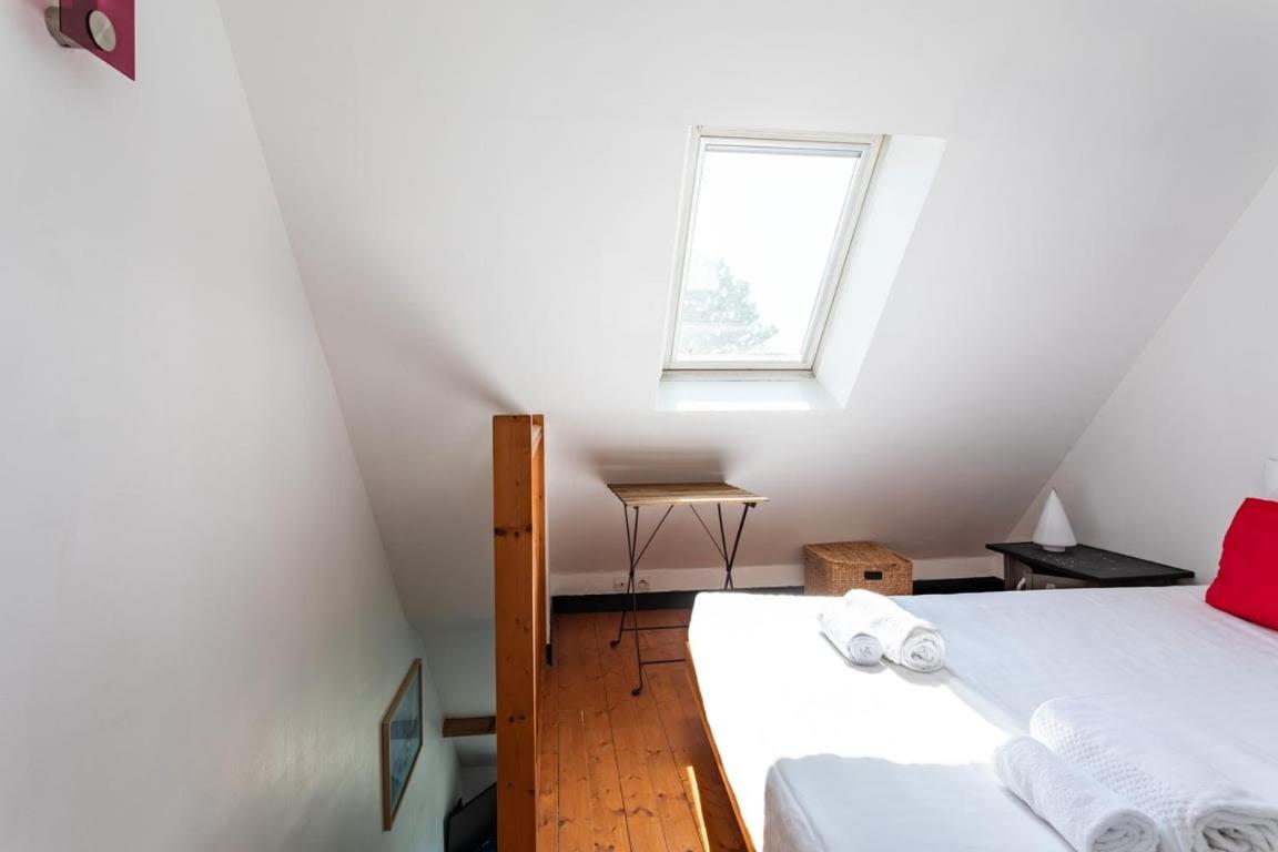 Le Capucin - Petit Duplex Avec Place De Parking 디나르 외부 사진